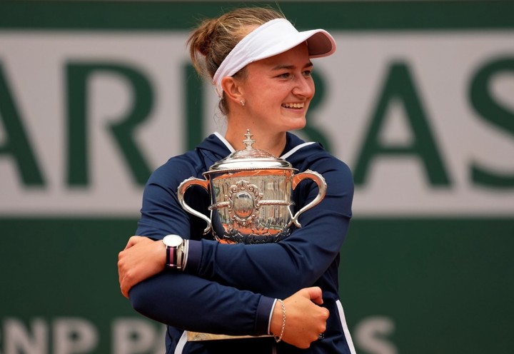 Čo predviedla Krejčíková na French Open, sa nestalo 21 rokov